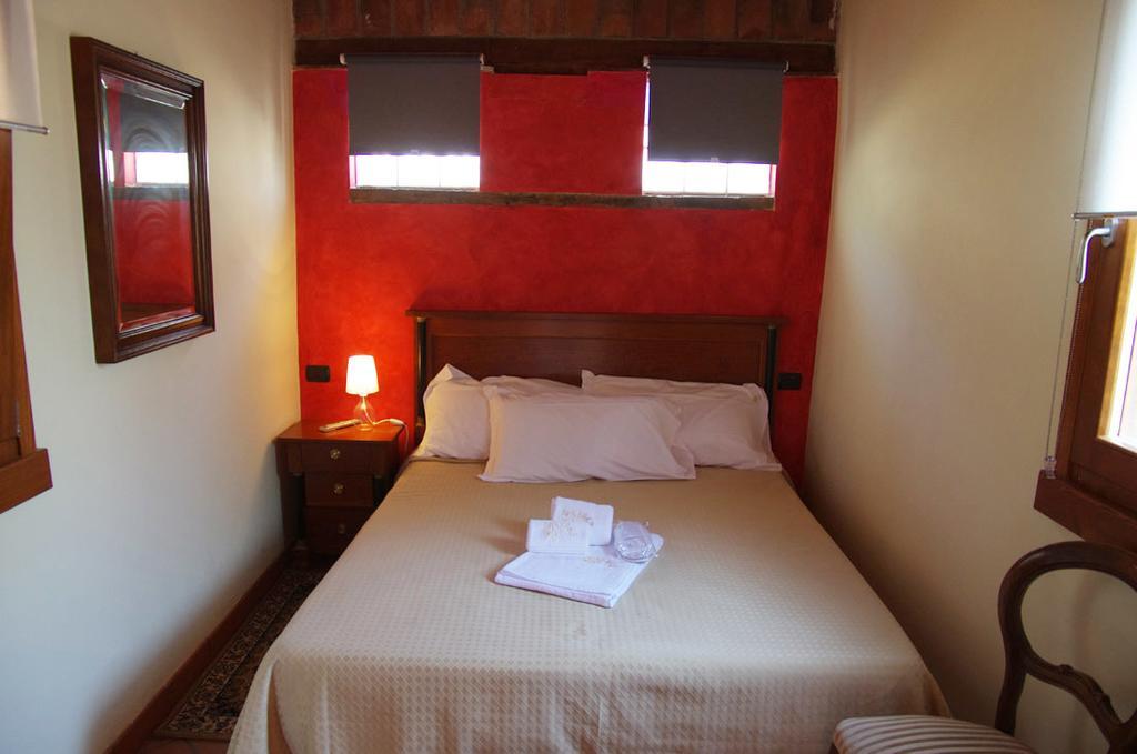 Agriturismo Casa Villi Сольферино Экстерьер фото